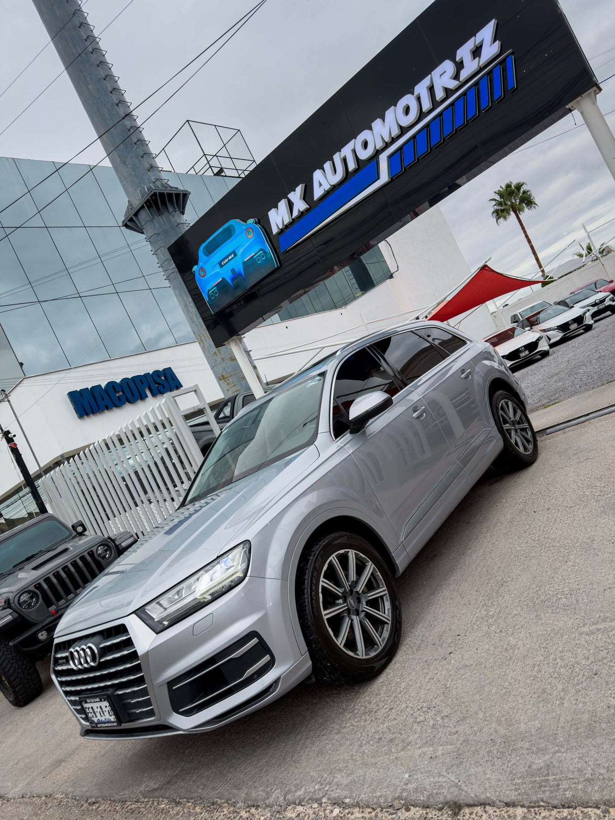AUDI Q7 ELITE