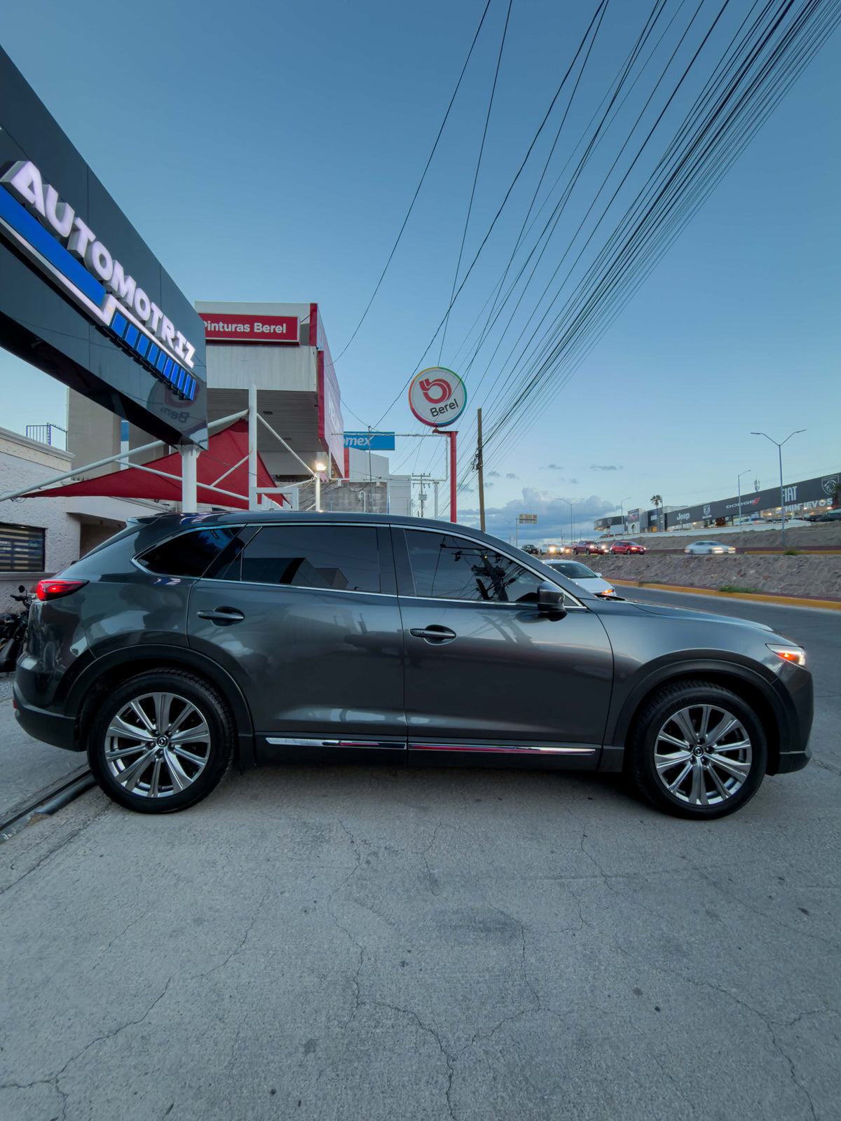 MAZDA CX-9 SIGNATURE