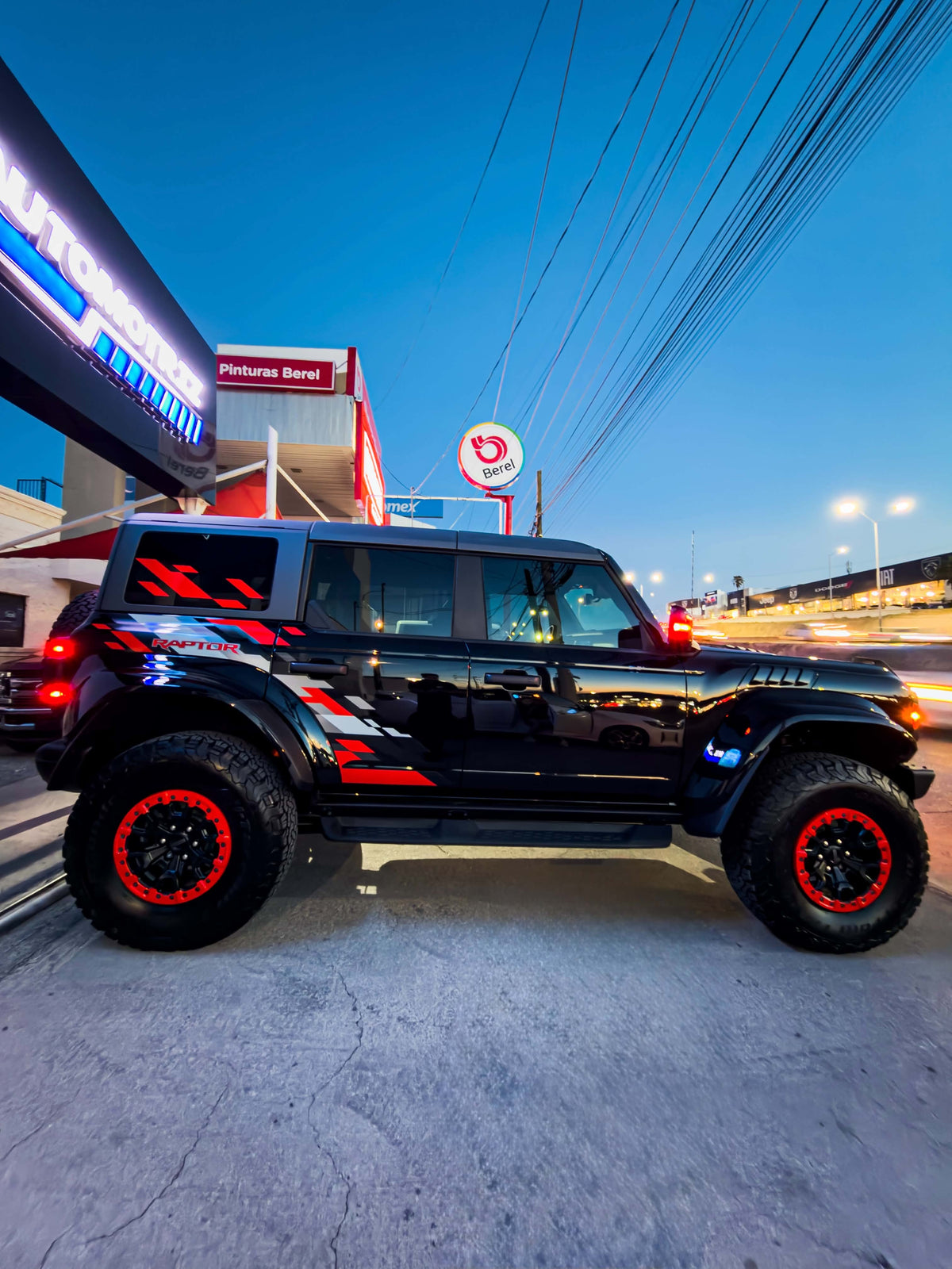 FORD BRONCO RAPTOR