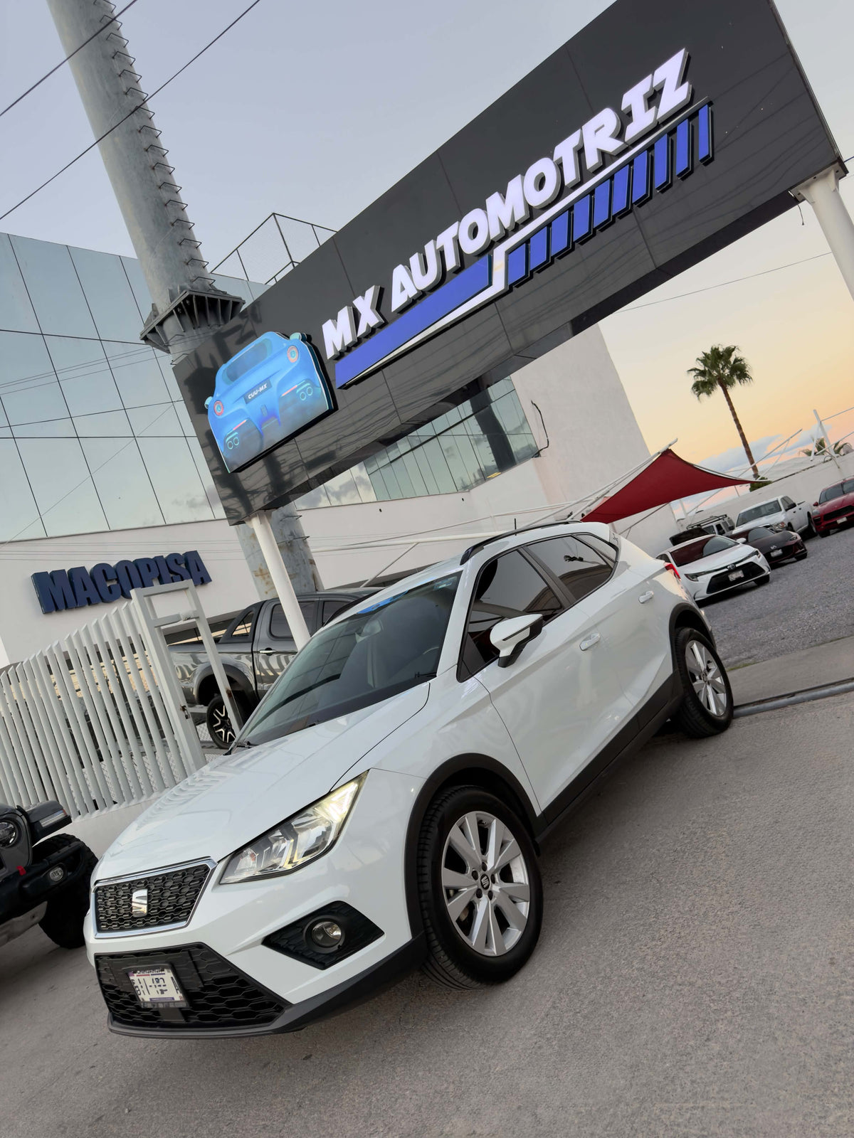 SEAT ARONA