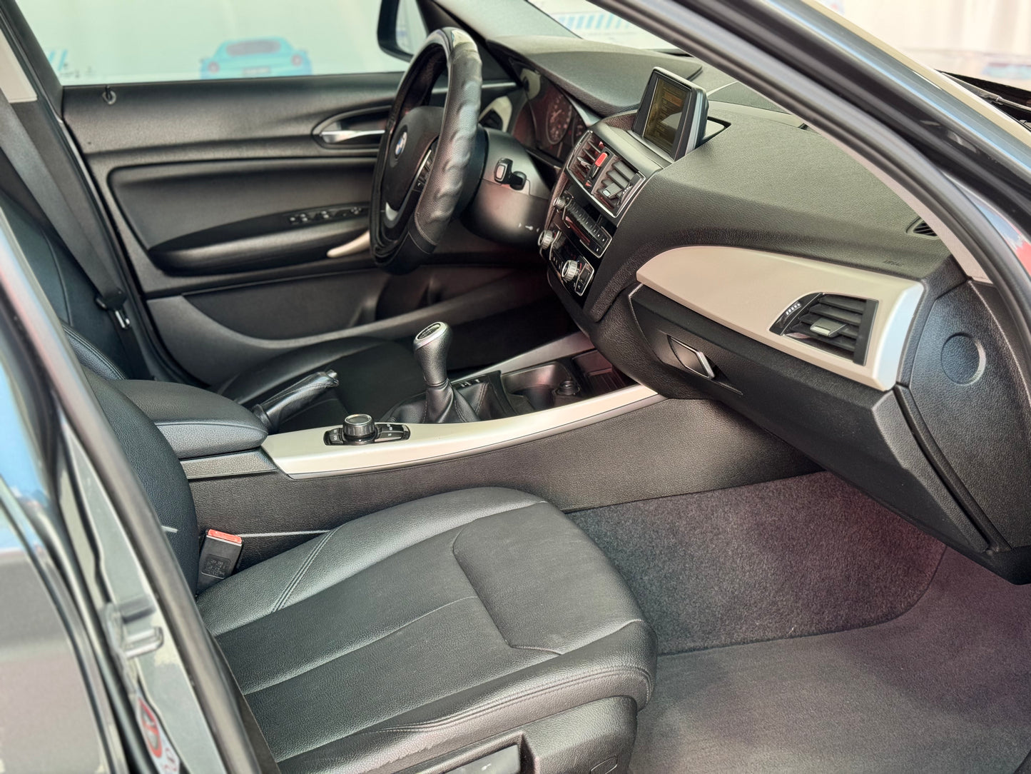 J. 2016 BMW 120I URBAN TM