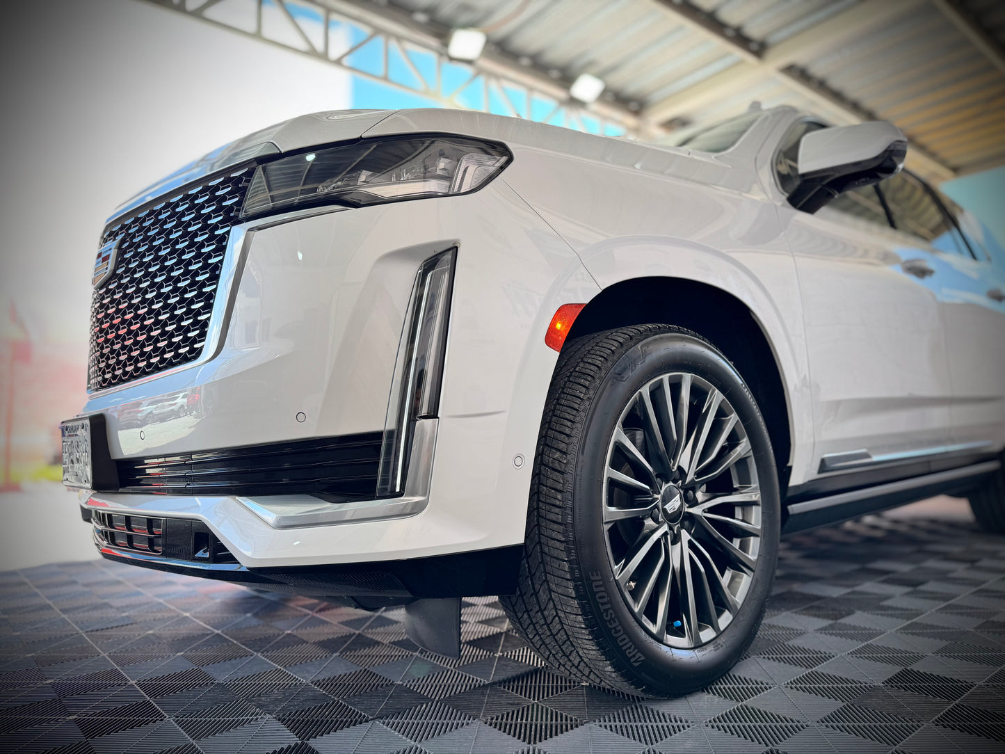 A. 2023 CADILLAC ESCALADE PREMIUM LUXURY