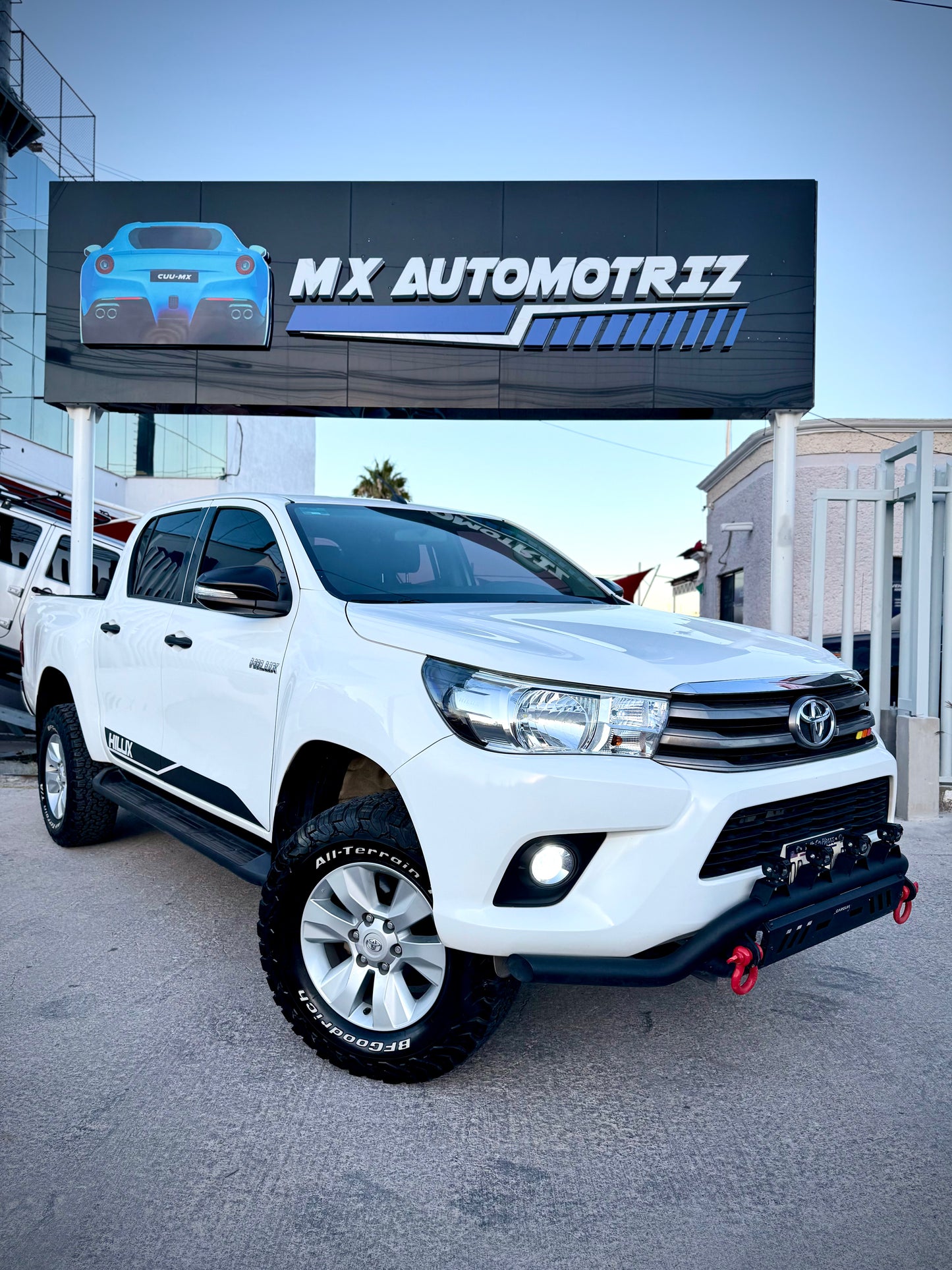 2016 TOYOTA HILUX