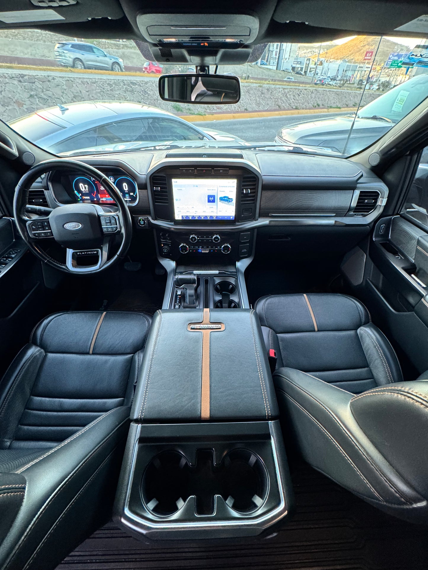 2021 FORD LOBO PLATINUM