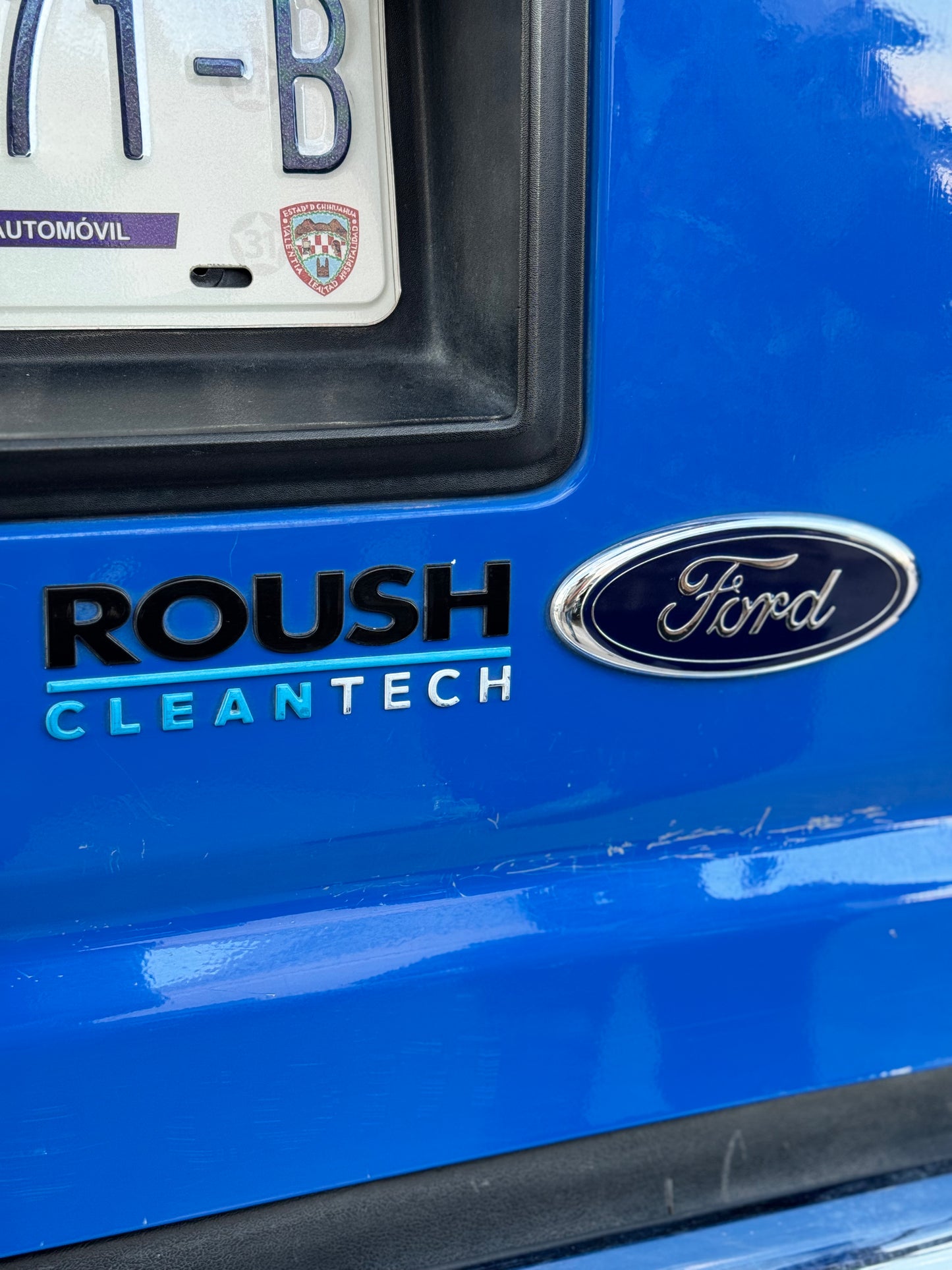 2014 FORD 11 PASAJEROS