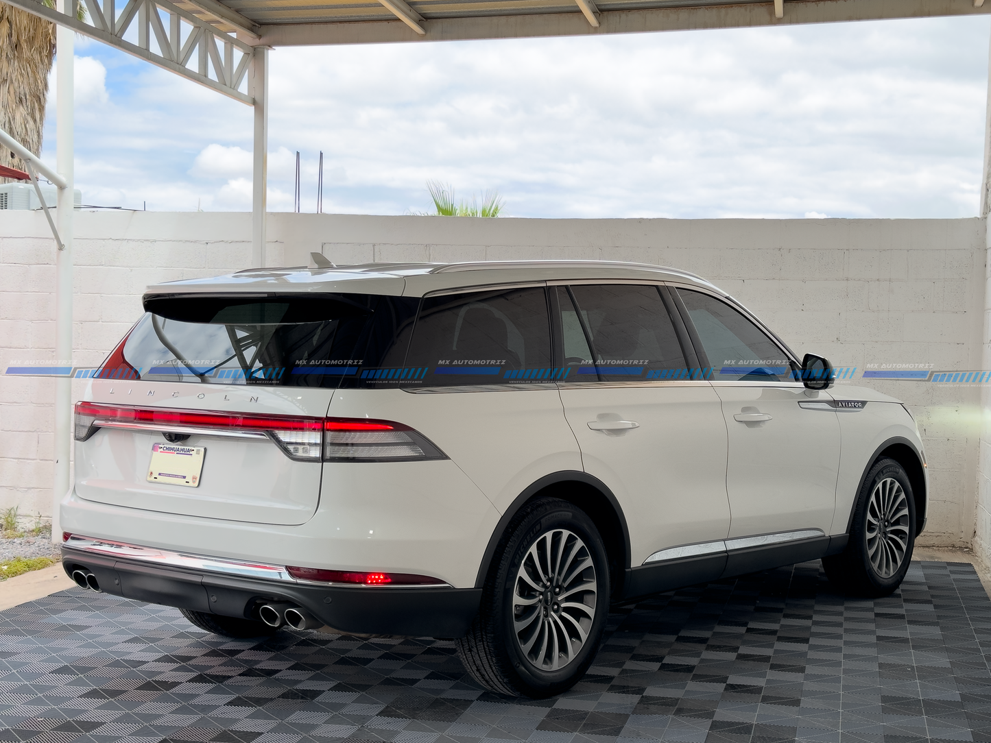 2022 LINCOLN AVIATOR