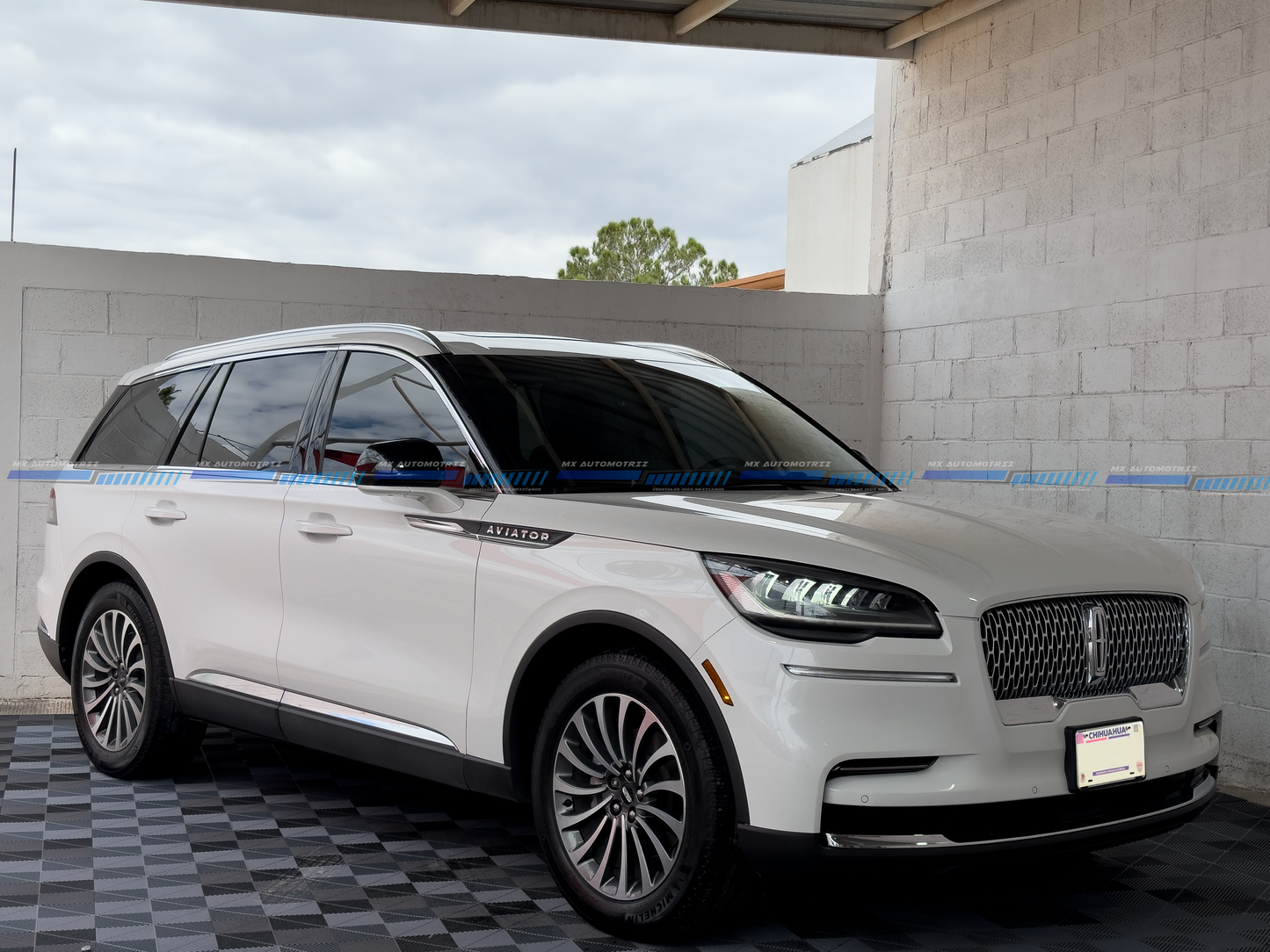 2022 LINCOLN AVIATOR