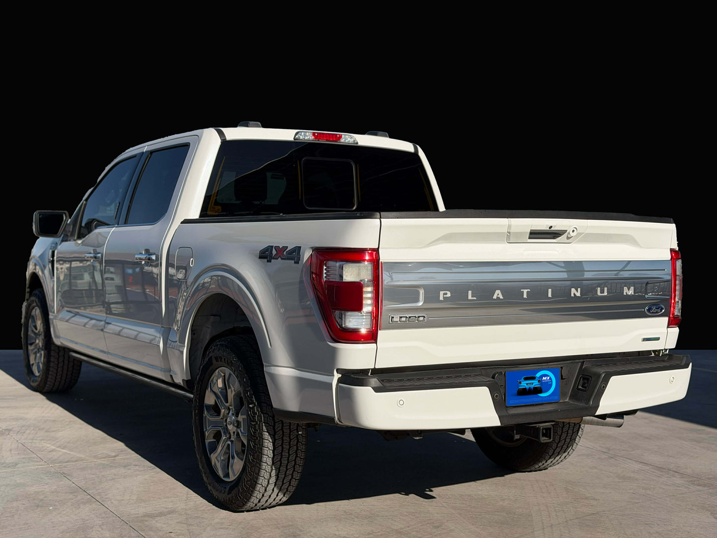 2021 FORD LOBO PLATINUM