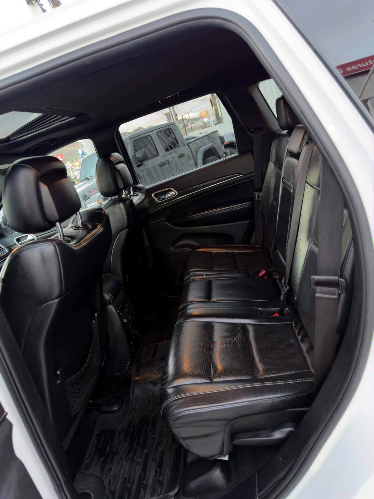 JEEP GRAND CHEROKEE LIMITED LUJO