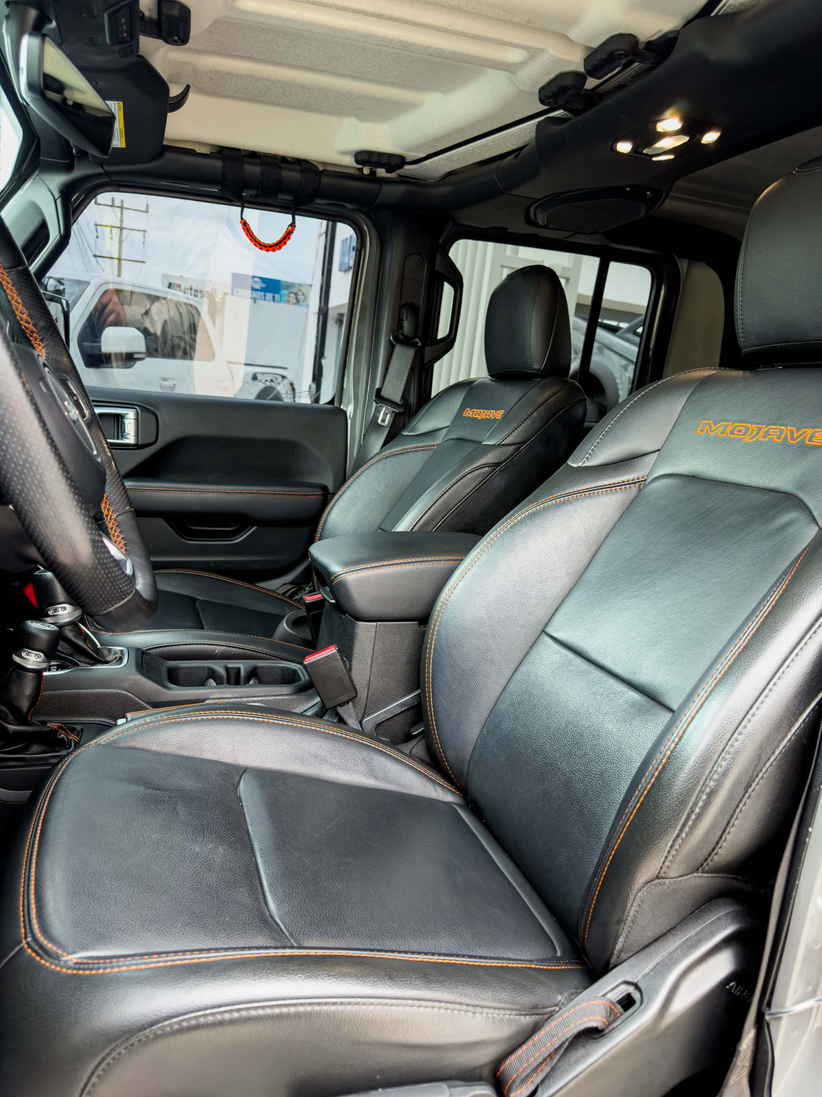 JEEP JT MOJAVE
