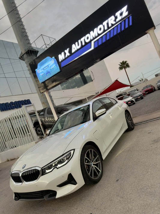 BMW 330E HEV